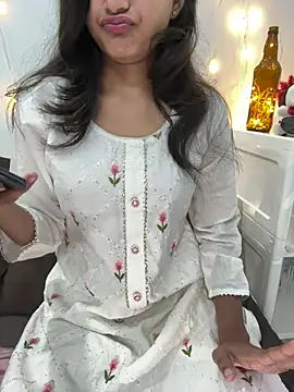 godessoflust online show from April 2026 06:27:01 PM