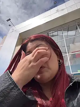 Lia-Moon77 online show from April 2026 07:03:02 PM