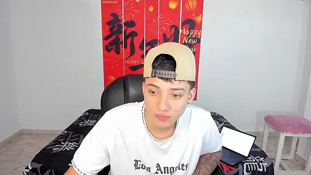 Wesleey-Boy online show from March 2026 07:36:02 PM