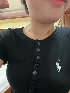 DoliceGirl2k online show from April 2026 02:59:02 AM