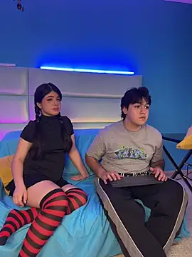 Snapshot of EmilyAndAndrew chatting on February 2026 03:46:02 AM EmilyAndAndrew online show from February 2026 03:46:02 AM