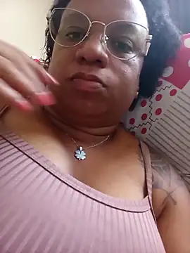 Snapshot of Mineirasafada2026 chatting on February 2026 07:10:01 PM Mineirasafada2026 online show from February 2026 07:10:01 PM