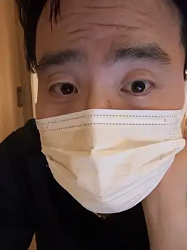 Snapshot of shizuku-kun211 chatting on February 2026 03:54:01 PM shizuku-kun211 online show from February 2026 03:54:01 PM