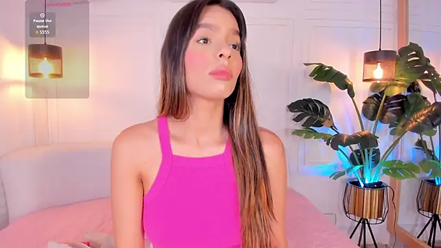 Nicole Whittee online show from April 2026 09:26:01 PM