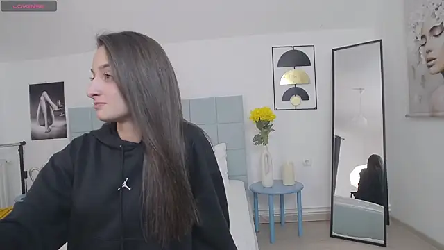 AmalliaJade online show from February 2026 07:32:02 PM