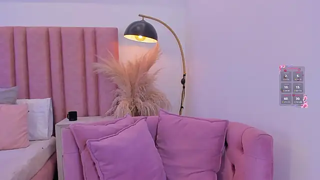 im lily  online show from March 2026 01:11:01 PM