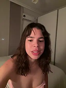 Brigitte01 online show from April 2026 10:21:02 PM