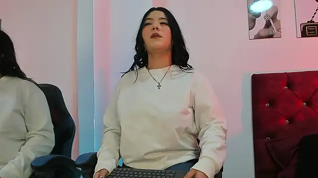 Madison Rosee online show from March 2026 01:00:01 AM