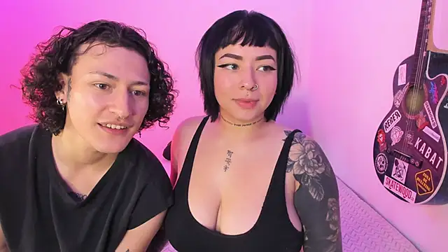 Snapshot of Aria_x_Orien_ chatting on February 2026 04:36:02 PM Aria x Orien online show from February 2026 04:36:02 PM