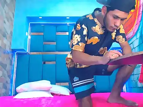 warmNoah online show from March 2026 07:07:01 PM