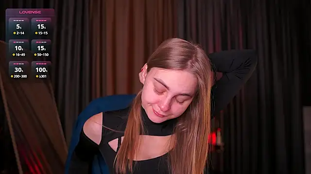 Erica Grace online show from April 2026 06:25:01 AM