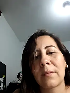 Snapshot of Sophie_Tyler chatting on April 2026 01:48:01 AM Sophie Tyler online show from April 2026 01:48:01 AM