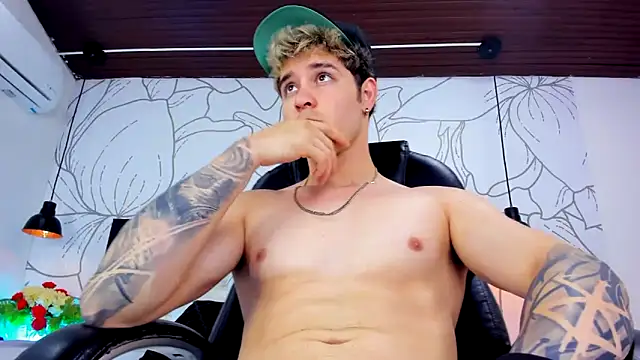 rayan linxx online show from April 2026 07:58:01 PM