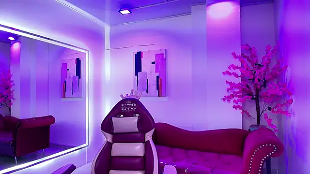 Alanna  scott online show from April 2026 03:57:02 AM