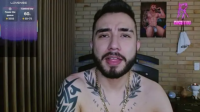 Snapshot of dave_wolf7 chatting on February 2026 01:10:01 PM dave wolf7 online show from February 2026 01:10:01 PM