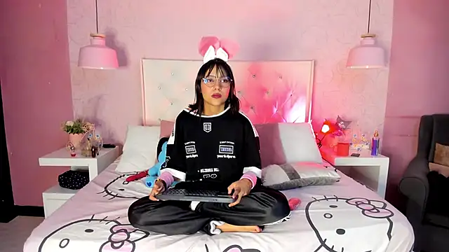 GaiaMonet online show from February 2026 08:24:02 AM