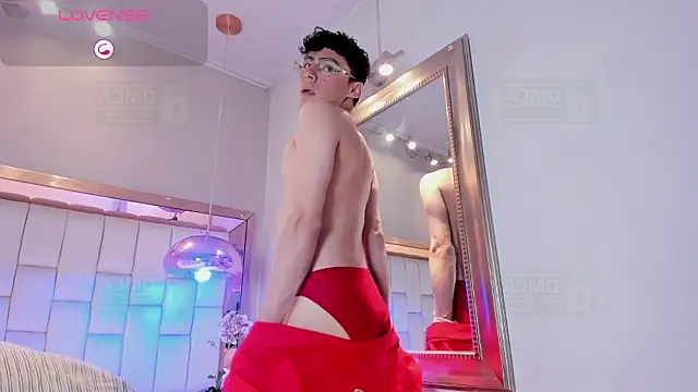 Snapshot of Sebastian_Collins_ chatting on February 2026 09:11:01 PM Sebastian Collins online show from February 2026 09:11:01 PM