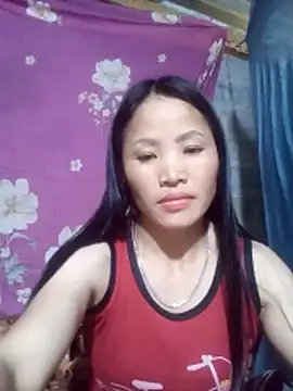 Snapshot of nhynhy11 chatting on February 2026 06:53:01 AM nhynhy11 online show from February 2026 06:53:01 AM