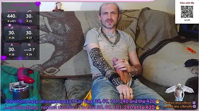 SwatRocShy online show from April 2026 06:17:02 AM