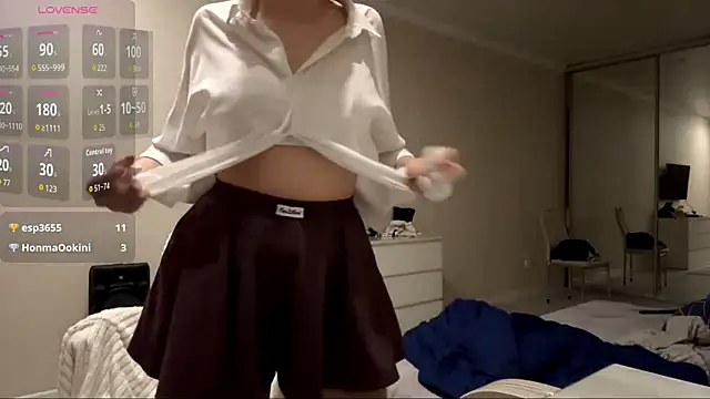 ElliKrovel online show from February 2026 05:11:01 PM