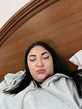 Snapshot of Amber_Sinn chatting on June 2026 03:38:02 PM Amber Sinn online show from June 2026 03:38:02 PM