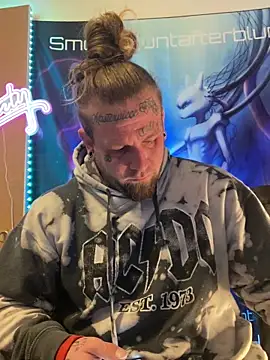 Snapshot of Smokebluntafterblunt chatting on February 2026 02:24:01 PM Smokebluntafterblunt online show from February 2026 02:24:01 PM