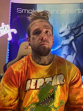 Snapshot of Smokebluntafterblunt chatting on February 2026 02:57:01 PM Smokebluntafterblunt online show from February 2026 02:57:01 PM