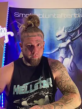 Snapshot of Smokebluntafterblunt chatting on March 2026 12:12:01 AM Smokebluntafterblunt online show from March 2026 12:12:01 AM