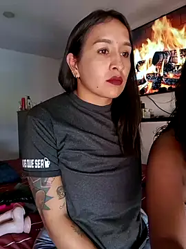 Paola andrade online show from February 2026 02:02:02 PM