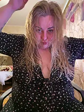 Snapshot of Mommy-girl-Lola chatting on May 2026 10:53:01 AM Mommy-girl-Lola online show from May 2026 10:53:01 AM