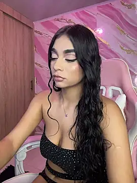 Snapshot of Katie_boss2 chatting on February 2026 01:10:02 AM Katie boss2 online show from February 2026 01:10:02 AM