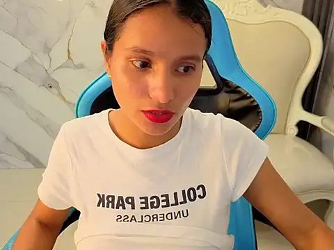 Cataleya23 a online show from April 2026 08:14:01 PM