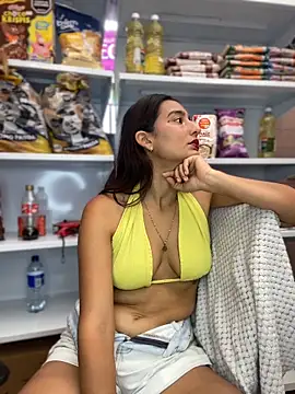 -BabyLuna online show from March 2026 01:05:02 PM