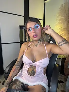 Snapshot of Abi_sexxx1 chatting on February 2026 09:00:02 PM Abi sexxx1 online show from February 2026 09:00:02 PM