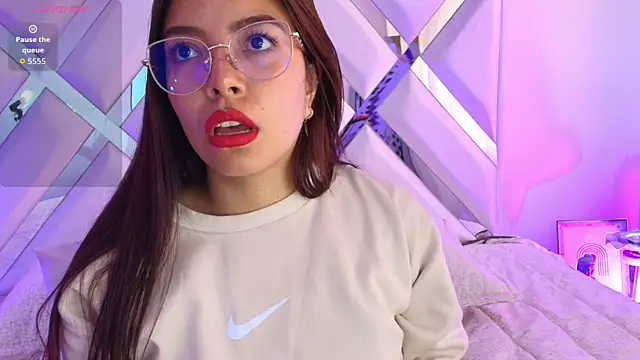 Ariana Castillo   online show from February 2026 12:46:01 PM