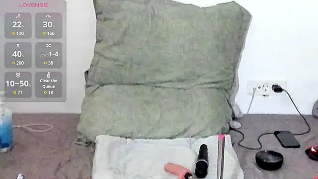 BellaDreamss online show from June 2026 03:21:02 PM