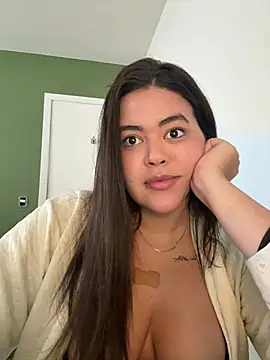 Paolla1 online show from July 2026 04:22:01 PM