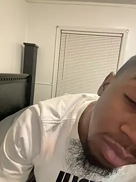 Snapshot of pussyeater_- chatting on March 2026 07:25:02 AM pussyeater - online show from March 2026 07:25:02 AM