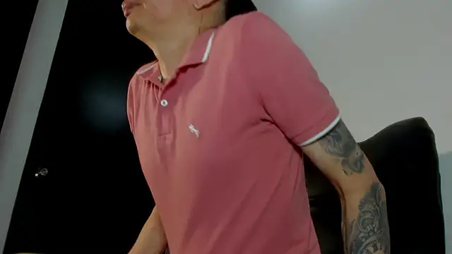 Snapshot of Thommas8a chatting on February 2026 11:15:02 PM Thommas8a online show from February 2026 11:15:02 PM