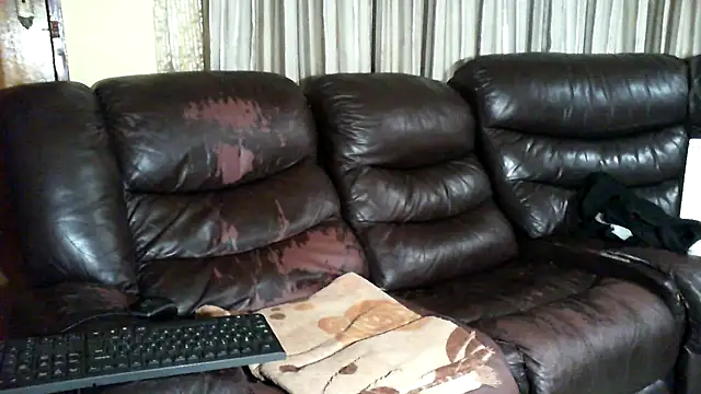 Caramel-Diva online show from April 2026 04:51:01 AM