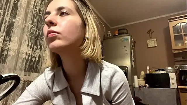 CharmingBlonde online show from February 2026 06:48:01 PM