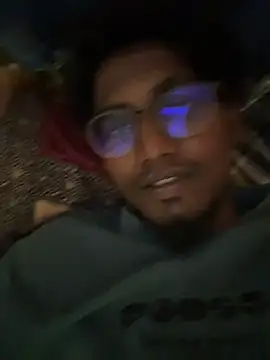 Snapshot of chennai_sexyboy chatting on March 2026 06:15:01 AM chennai sexyboy online show from March 2026 06:15:01 AM