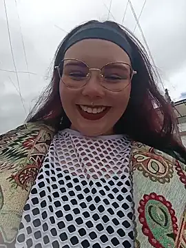 Yulska online show from March 2026 05:16:02 PM