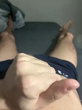 emirro21 online show from March 2026 08:04:01 PM