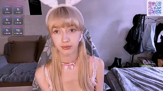 TaliCaan online show from April 2026 11:15:01 AM