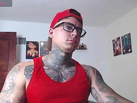 maxstrom111 online show from March 2026 01:07:02 PM