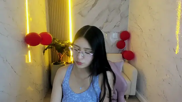 Snapshot of dani_tf chatting on February 2026 01:07:02 PM dani tf online show from February 2026 01:07:02 PM