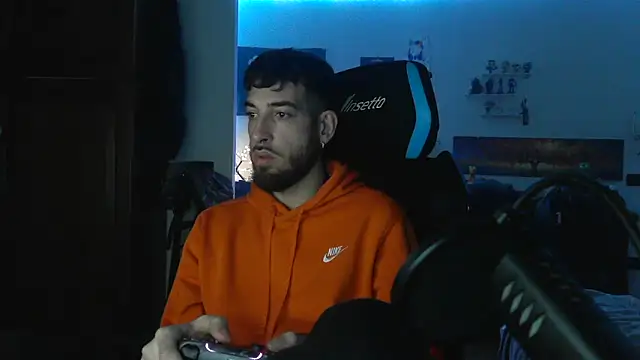 Snapshot of maestroboris95 chatting on February 2026 11:45:01 PM maestroboris95 online show from February 2026 11:45:01 PM