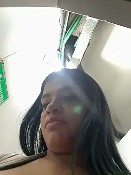 Alessia Gold online show from April 2026 08:25:02 PM