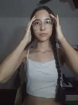 Snapshot of isaaabelaaa chatting on March 2026 10:55:02 AM isaaabelaaa online show from March 2026 10:55:02 AM